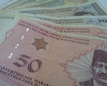 Prosječna plaća u maju u BiH 832 KM