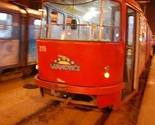 Sukob na Socijalnom: Razbijen tramvaj, baklje, zapaljena tena, dvoje povrijeđenih...