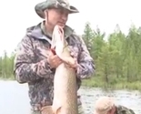 Putin se pohvalio da je ulovio štuku tešku 21 kilogram