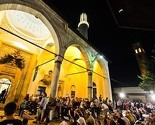 Vjernici napunili džamije u noći Lejletu-l-kadr