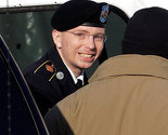 Manning bi mogao tužiti zatvor ako mu ne dozvoli da postane žena