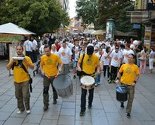 Dječija kolona krenula prema Skenderiji: Svako dijete ima pravo na obrazovanje