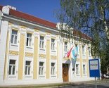Postavljena prva dvojezična ploča u Vukovaru na zgradi policije