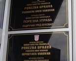 Drama u Vukovaru se nastavlja, demonstranti dolaze autobusima