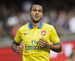 Theo Walcott na operaciji trbušnog mišića