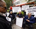 Invalidi blokirali zgradu Instituta za medicinsko vještačenje