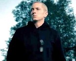 Eminem objavio spot za pjesmu "Survival"
