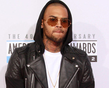 Rihannin bivši dečko Chris Brown ponovo tuče ljude