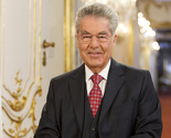 Predsjednik Fischer večeras prima nagradu "Isa beg Ishaković"