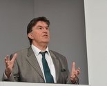Ejup Ganić uručio počasni doktorat princu Salmanu