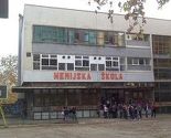 Tuzla: Nastavničko vijeće danas zasjeda o isključenju tri učenice iz škole