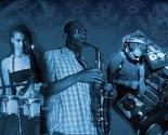 Friday Night Fever i Kazoo Band u Clubu Inn