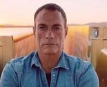 Jean-Claude Van Damme napravio špagu između dva kamiona u pokretu