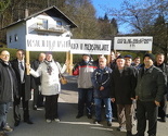 Protest ispred Ambasade BiH u Ljubljani: Koga vi predstavljate?