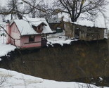 Rupa u Sanici ne prestaje da se širi, progutala stablo i oštetila cijevi