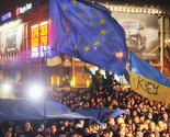 Ukrajina: Sloboda za privedene demonstrante, zemlja se distancirala od EU