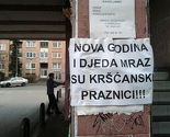 Sarajevo:  Pocijepani plakati na kojima je pisalo da je Nova godina kršćanski praznik