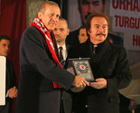 Erdogan: Mi ne razdvajamo siromahe i bogate, Turke, Kurde, Bošnjake, crnce i bijelce...