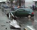 Sarajevo: Golfom se zabio u ogradu na Skenderiji