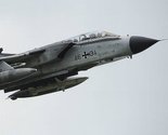 Srušio se njemački borbeni avion Tornado, piloti se spasili