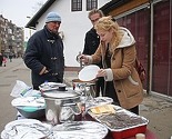 Akcija "Hrana, ne oružje" u Zenici: Za samo sat vremena aktivisti podijelili svu hranu