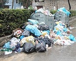 Mostar zatrpan smećem, građani predlažu odlaganje ispred Gradske uprave