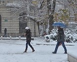 Snijeg pada u većem dijelu BiH, saobraćaj otežan i usporen