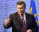 Janukovič prihvatio ostavku premijera Azarova