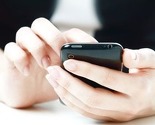 Mladi ljudi provjeravaju i koriste mobitele svakih 10 minuta