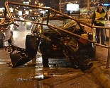 Sarajevo: Automobil udario u tramvajsko stajalište na Dolac Malti, povrijeđen vozač
