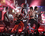 Red Hot Chili Peppers pjevali na playback na Super Bowlu?