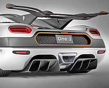 Divlji Koenigsegg One:1 sa 1340 KS se suprotstavlja Bugatti Veyronu