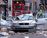 Žena poginula kad se dio zgrade srušio na automobil u Londonu