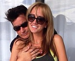 Charlie Sheen zaručio bivšu porno glumicu Brett Rossi