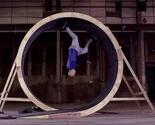 Britanac postao prvi čovjek na svijetu koji je trčeći izveo "loop the loop"