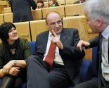 Nakon pauze neki poslanici se vratili, Vidović prekinuo sjednicu: Ovo nema smisla!