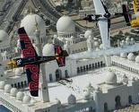 Red Bull Air Race počinje u Abu Dhabiju, piloti dosežu brzinu do 370 km/h