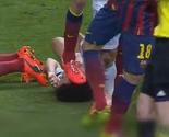 Busquets kopačkom stao na glavu Pepeu