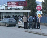 Bivši radnici Vitezita jutros pješice krenuli iz Viteza u Sarajevo