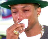 Pharell Williams se rasplakao gledajući ples fanova uz "Happy"