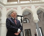 Ivo Komšić za Klix.ba: Sad svi žele preuzeti naše zasluge za otvaranje Vijećnice