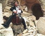 Zaboravljena ikona otpora, violončelist Vedran Smajlović, na otvaranju Vijećnice