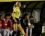 Atraktivna linijska sutkinja plijeni pažnju u Brazilu