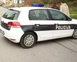 Zenica: Sudar teretnog i dva putnička vozila, jedna osoba teško povrijeđena