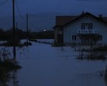 Alarmantno na poplavljenim područjima: Mještani općine Ilidža pokušavaju spasiti svoje domove