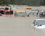 Poplave širom BiH, mnogi putni pravci blokirani, građani napuštaju domove