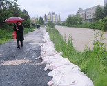 Jedna porodica evakuisana iz Simin Hana, Paša Bunar u blokadi, vodostaj Jale u porastu