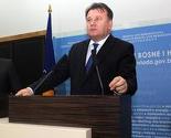 Nikšić na putu za poplavljeni Maglaj: Prioritet spašavanje ljudskih života!