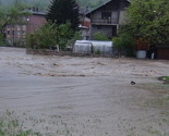 Poplava, odroni i klizišta u Kladnju, građani očekuju još težu noć