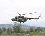 Deset helikoptera spašava građane